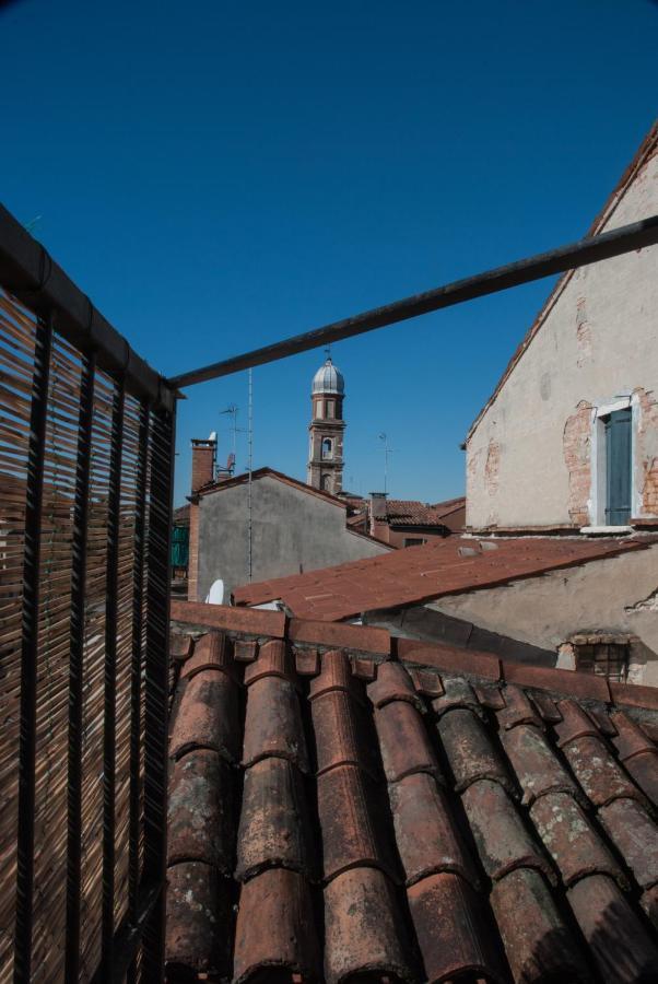Ca' San Trovaso - 6 Rooms Venecia Exterior foto